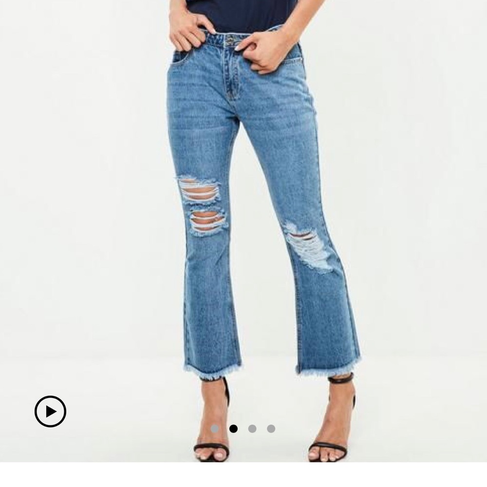 Missguided Cropped distressed flare jeans